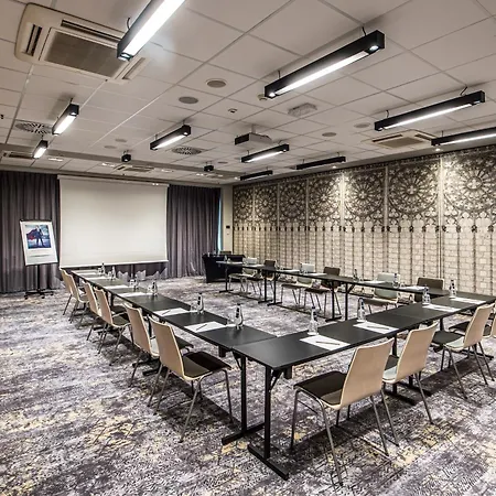 Mercure Centrum Hotel
