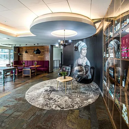 Mercure Centrum Hotel 4*