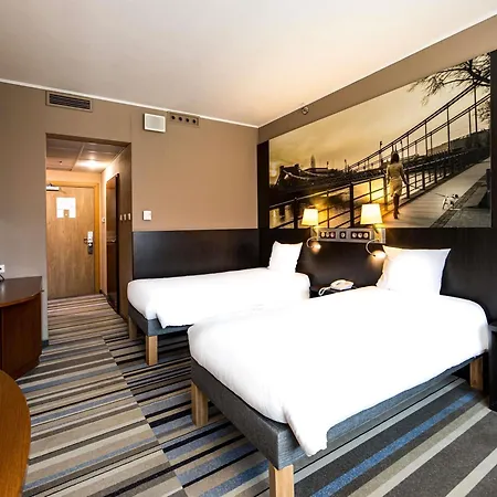 Отель Mercure Centrum