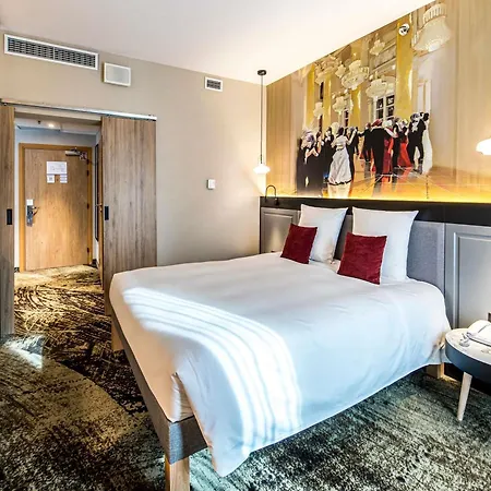 Mercure Centrum Отель