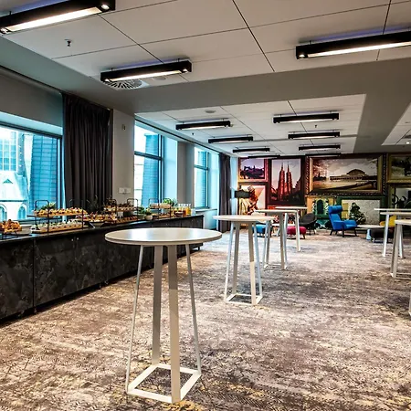 Mercure Centrum Отель 4*