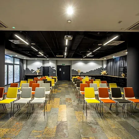 Отель Mercure Centrum 4*